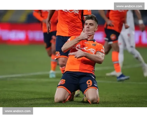 土超萨姆松体育追逐大阪钢巴边卫半田陆,转会费谈判进入关键阶段 土超萨姆松体育追逐大阪钢巴边卫半田陆,转会费谈判进入关键阶段